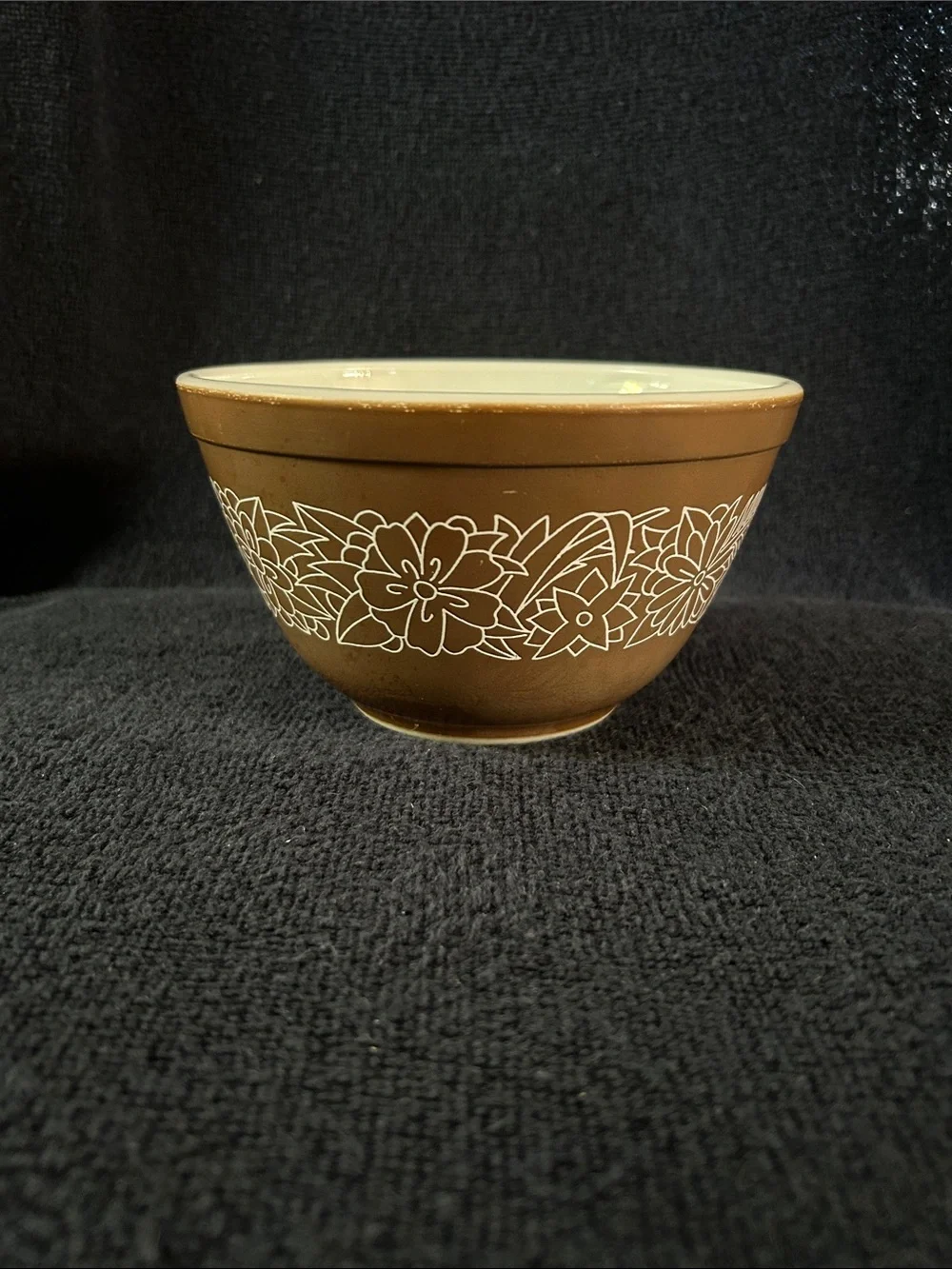 Pyrex Vintage Woodland Brown and White 401 Mixing Bowl